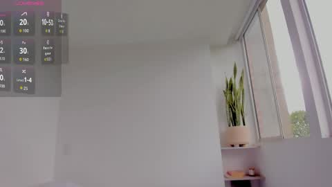 Xavier online show from April 2026 06:13:02 PM