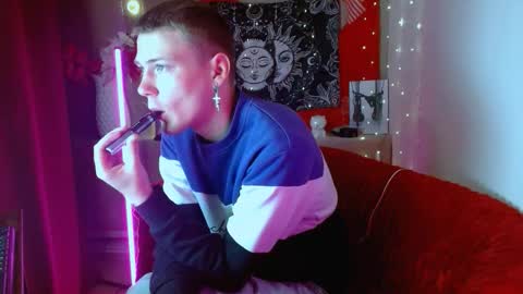 xavier_night81 online show from September 2025 07:52:02 AM