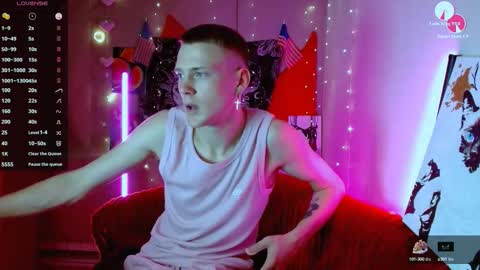 xavier_night81 online show from September 2025 01:02:02 PM