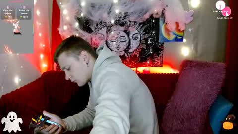 xavier_night81 online show from November 2025 08:46:01 AM