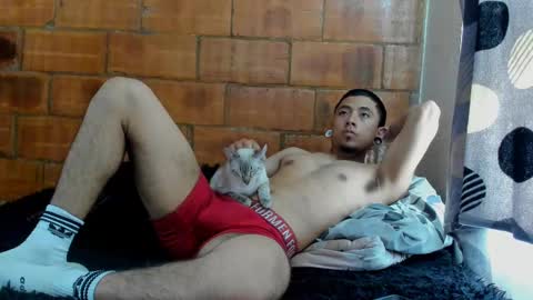 Snapshot of xblackandwhitexx chatting on March 2025 06:11:01 PM xblackandwhitexx online show from March 2025 06:11:01 PM