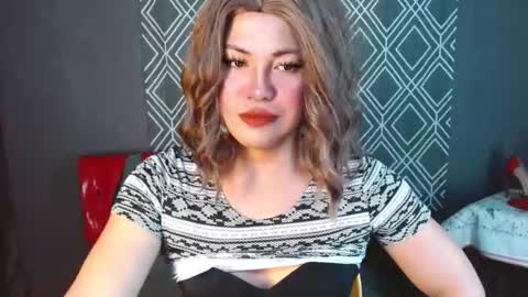 Snapshot of xcalisthra_69x chatting on October 2025 06:28:02 PM Godess Lucy online show from October 2025 06:28:02 PM