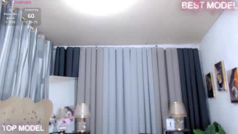 Snapshot of xclassyanisha chatting on February 2025 09:30:02 AM I LOVEE TO TRAVEL AROUND THE WORLD online show from February 2025 09:30:02 AM