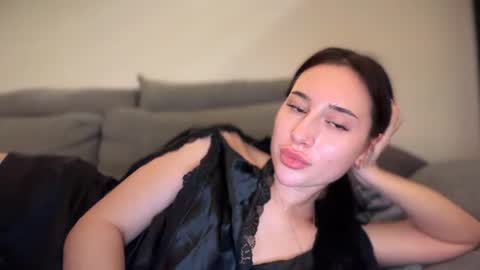 Snapshot of xcutexbunny chatting on October 2025 09:19:02 PM XCuteXbunny online show from October 2025 09:19:02 PM