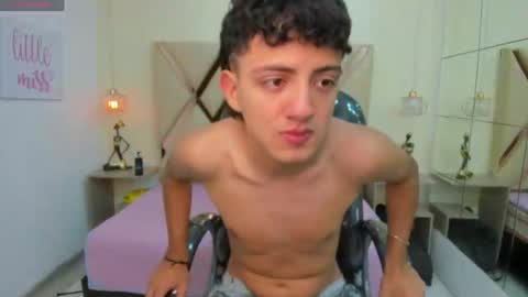 xebastwink online show from May 2026 12:44:02 PM