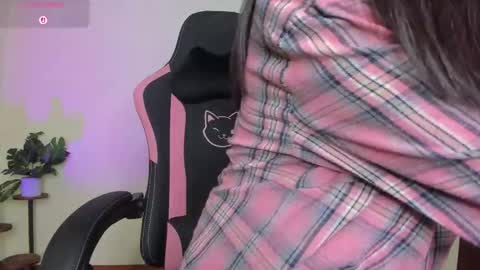 Kanae. online show from January 2026 09:42:01 PM