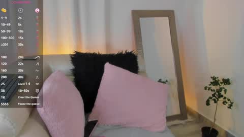 Snapshot of xena_bush chatting on April 2026 09:01:01 AM xena_bush online show from April 2026 09:01:01 AM