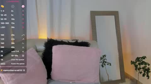 Snapshot of xena_bush chatting on May 2026 09:28:02 AM xena_bush online show from May 2026 09:28:02 AM