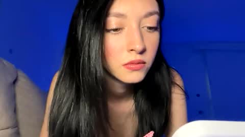 xenadreamx online show from March 2026 03:45:02 AM