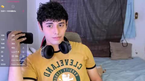 xhan online show from November 2025 06:01:02 PM