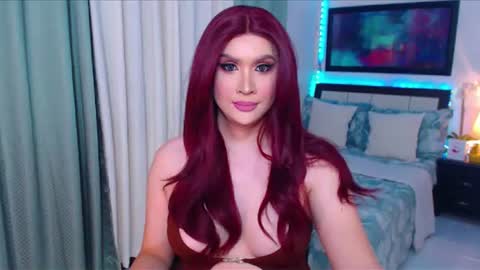 Snapshot of xheavenly_shemalex chatting on July 2026 04:08:02 AM amanda online show from July 2026 04:08:02 AM