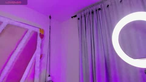 hinata  online show from February 2026 11:59:01 PM