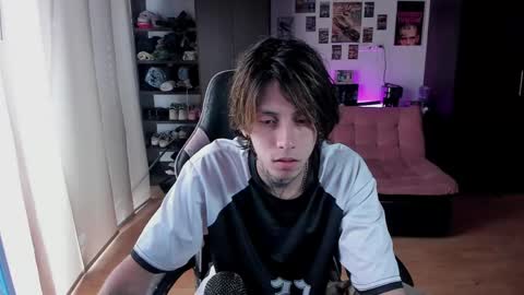 Snapshot of xice_boy chatting on April 2026 06:58:01 PM xIce Boy online show from April 2026 06:58:01 PM