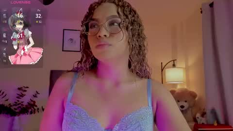 camila online show from October 2025 09:27:01 PM