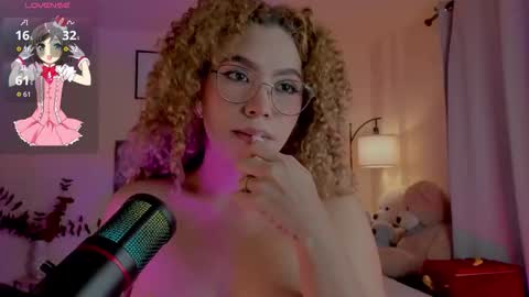 camila online show from November 2025 08:31:01 PM