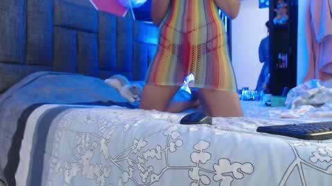 ximena suarez online show from October 2025 02:23:02 PM