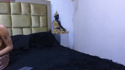 ximena online show from September 2025 08:08:01 PM