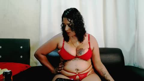 XIndianXFireBallx online show from October 2025 09:57:02 AM