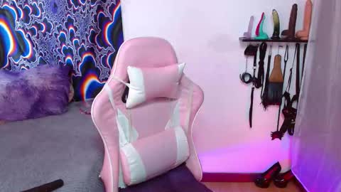 Snapshot of xizette_rotic chatting on October 2025 05:09:01 PM xizette online show from October 2025 05:09:01 PM