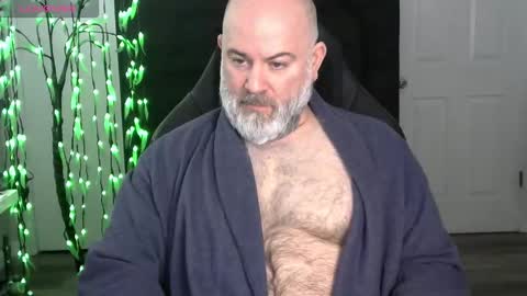 Snapshot of xjohnniex77 chatting on February 2026 05:33:01 PM MrSlowBurn77 online show from February 2026 05:33:01 PM