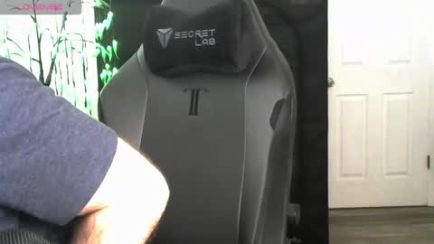 Snapshot of xjohnniex77 chatting on February 2026 05:09:02 PM MrSlowBurn77 online show from February 2026 05:09:02 PM