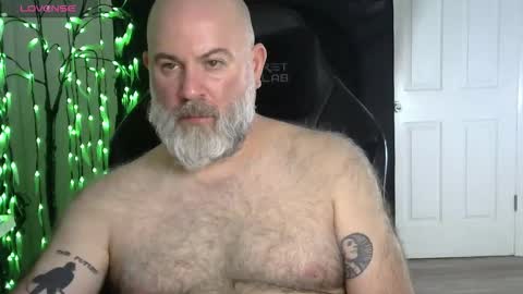 Snapshot of xjohnniex77 chatting on February 2026 02:43:01 AM MrSlowBurn77 online show from February 2026 02:43:01 AM