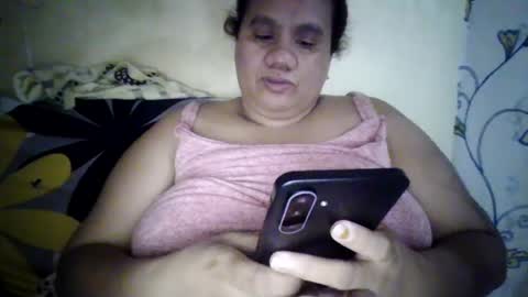 Snapshot of xjuicytits chatting on June 2026 11:51:02 PM xjuicytits online show from June 2026 11:51:02 PM