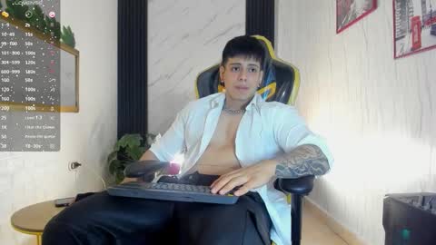      online show from October 2025 12:33:01 PM