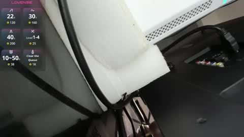 welcome friends online show from November 2025 02:44:01 AM