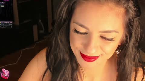 Lara online show from January 2025 01:52:01 AM