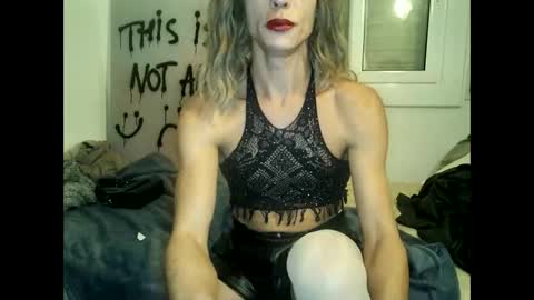 Snapshot of xlecram chatting on December 2024 08:36:01 AM Wendy online show from December 2024 08:36:01 AM