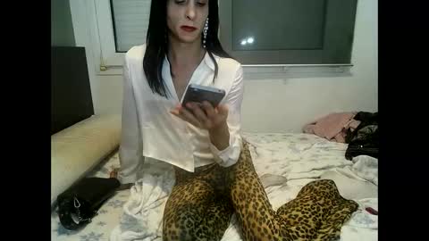 Snapshot of xlecram chatting on January 2025 01:45:02 PM Wendy online show from January 2025 01:45:02 PM