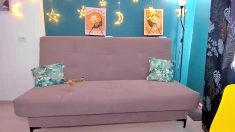 Chloe online show from February 2025 09:33:01 AM