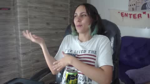 Snapshot of xlunna chatting on December 2024 07:50:02 PM lunna online show from December 2024 07:50:02 PM