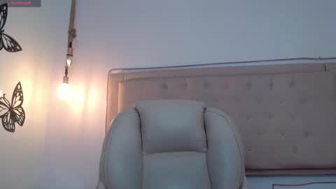 Snapshot of xlunna chatting on January 2025 10:26:01 PM lunna online show from January 2025 10:26:01 PM