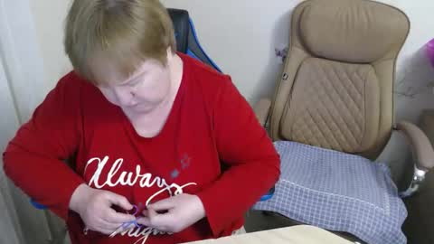 Snapshot of xmollyjanex chatting on February 2026 09:19:01 PM XMollyJaneX online show from February 2026 09:19:01 PM
