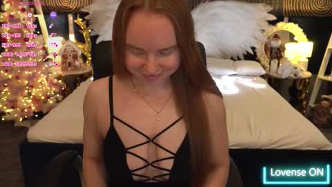 Monica online show from December 2025 06:43:01 AM