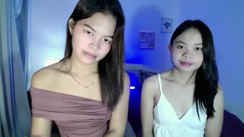 Snapshot of xo_worth_it chatting on February 2026 01:55:01 PM nathalie online show from February 2026 01:55:01 PM