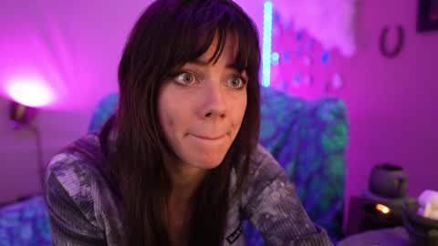 Bella Bondai online show from March 2025 08:48:02 AM