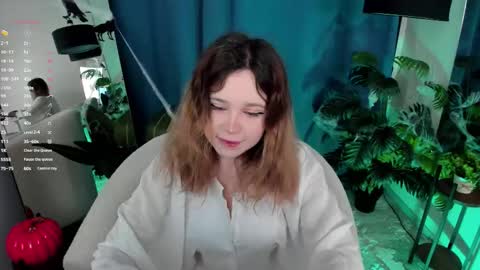 Milana online show from October 2025 07:01:01 AM