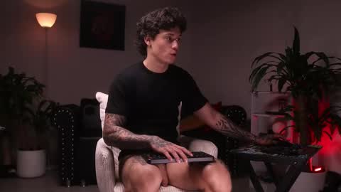   online show from March 2025 03:21:02 AM