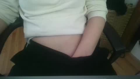 xomomo222 online show from September 2025 06:07:01 PM