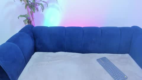 Snapshot of xoxo_angel chatting on February 2026 03:05:02 PM xoxo_angel online show from February 2026 03:05:02 PM