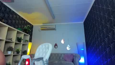 xpuka online show from September 2025 05:02:02 PM