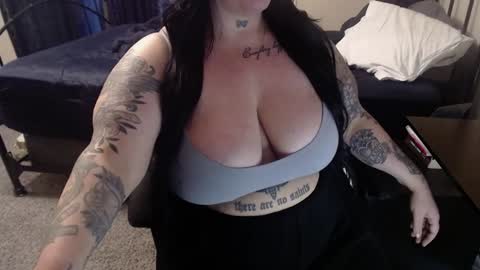 xorileyschembri online show from December 2024 12:30:01 AM