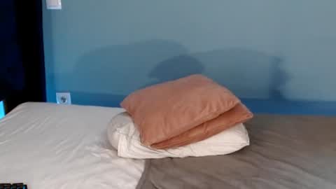 Snapshot of xsexycouples chatting on January 2025 02:14:01 AM AnnaMaee online show from January 2025 02:14:01 AM