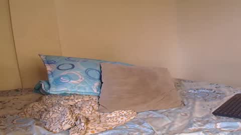 Snapshot of xshipyreturn chatting on February 2025 09:30:01 PM SHIPYBLUNT AND ALESSA INDEPENDENT MODEL online show from February 2025 09:30:01 PM