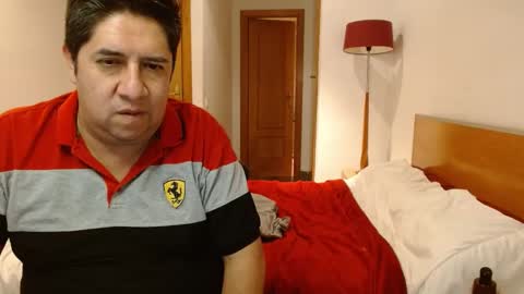 thiagoeva online show from March 2025 12:05:02 PM