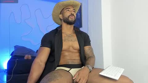 Stipp3r online show from October 2025 01:12:01 PM