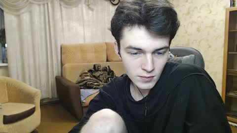 traqqq online show from December 2024 09:52:02 PM